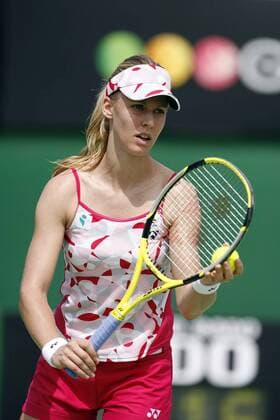 Elena Dementieva (Rußland) - Aufschlag Tennis Damen Australian Open 2006, Grand Slam, WTA Tour Einzelbild Melbourne