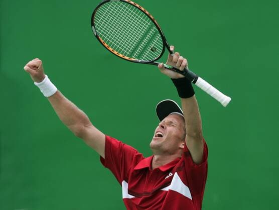 Lars Burgsmüller (Deutschland) jubelt Tennis Herren Australian Open 2006, ATP Tour, Grand Slam Einzelbild Melbourne Freude, Begeisterung,