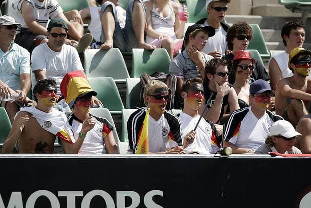 Deutsche Tennisfans sorgen für Stimmung Tennis Herren Australian Open 2006, Grand Slam, ATP Tour Gruppe Melbourne