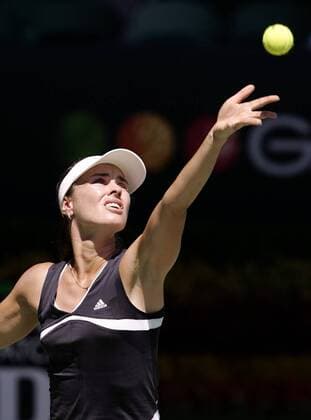 Martina Hingis (Schweiz) - Aufschlag Tennis Damen Australian Open 2006, Grand Slam, WTA Tour Einzelbild Melbourne