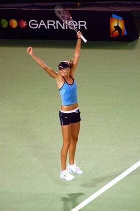 Daniela Hantuchova (Slowakei) - Schlußjubel Tennis Damen Australian Open 2006, Grand Slam, WTA Tour, Hartplatz, Hardcourt, Hartplatztennis, Hartplatzturnier Einzelbild Melbourne Freude,