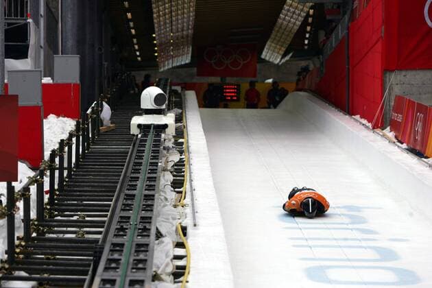 Schienenkamera am Skeleton Start -  Skeleton OS Winter Herren Olympische Spiele Turin 2006, Winterspiele, Totale aflo003 Cesana Pariol