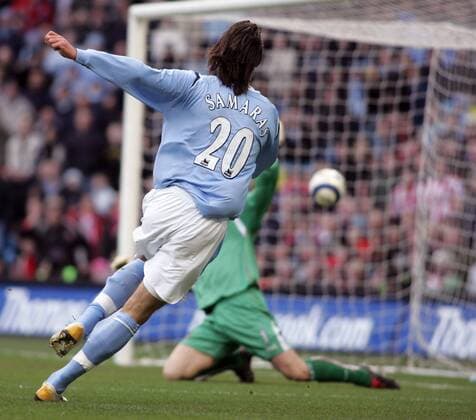 Georgios Samaras (Manchester City) erzielt das 1:0 -  Fußball Herren English Premier League 2005 2006, 1. Englische Liga, Manchester City - Sunderland AFC 2:1, FC Einzelbild Manchester Dynamik,