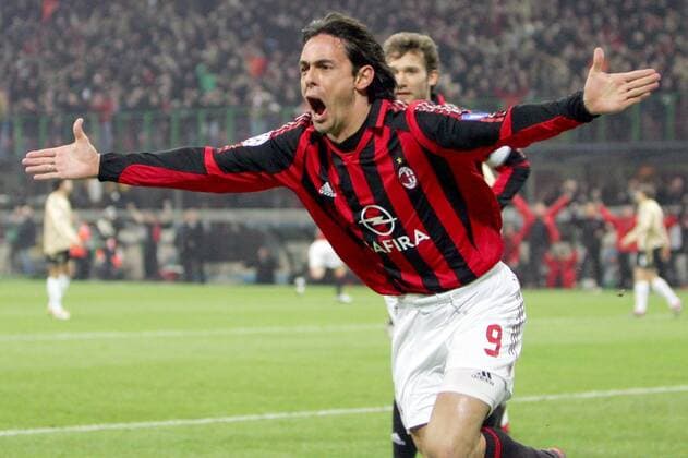Torschütze Filippo Inzaghi (Milan) jubelt Fußball EC 1 Herren Champions League 2005 2006, Achtelfinale, AC Mailand - FC Bayern München Gruppe Mailand Begeisterung, Freude,