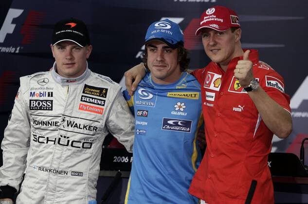 Die Favoriten der Formel 1 Weltmeisterschaft 2006, v. li.: Kimi Räikkönen (Finnland McLaren Mercedes), Fernando Alonso (Spanien Renault) und Michael Schumacher (Deutschland Ferrari) Motorsport Grand Prix Herren Großer Preis von Bahrain 2006, Formel 1 Weltmeisterschaft, F1, F, GP, WM, Gruppe Sakhir Manama
