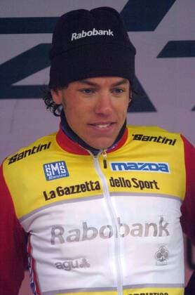 Thomas Dekker (Niederlande Rabobank) im gelben Trikot des Gesamtführenden nach der 5. Etappe des Tirreno Adriatico 2006 -  Radsport Herren Tirreno Adriatico 2006, ProTour, Straßenradsport, Straße, Rad, Zeitfahren, Einzelzeitfahren Einzelbild 5. Etappe: Servigliano - Servigliano