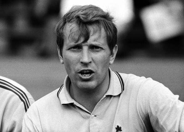 Trainer Rolf Herings (Köln) gibt lautstark Anweisungen Fußball 1. BL Herren Saison 1971 1972, 1. FC Köln, Vneg, Vsw Porträt Hannover