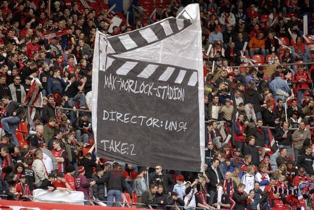 Fanprotest, die Ultras Nürnberg wehren sich gegen die Umbenennung ihres Stadions in Easy Credit Stadion, ihr Vorschlag: Max Morlock Stadion Fußball 1. BL Herren Saison 2005 2006, 1. FC Nürnberg Gruppe Nürnberg