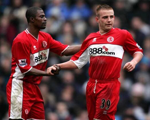 George Boateng (li.) und Lee Cattermole (beide Middlesbrough) - Shakehands -  Fußball Herren English Premier League 2005 2006, 1. Englische Liga, FC Middlesbrough Gruppe Manchester