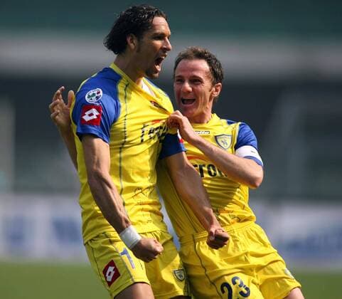 Carvalho de Oliveira Amauri (li.) und Salvatore Lanna (beide Chievo Verona) - Torjubel -  Fußball Herren Serie A 2005 2006, 1. Italienische Liga, AC Chievo Verona, Vdig Gruppe Verona Freude, Begeisterung,