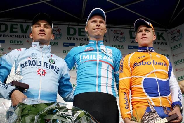 Siegerehrung Rund um Köln 2006, v.li.: David Kopp (Gerolsteiner), Sieger Christian Knees (Milram beide Deutschland) und Kai Reus (Niederlande Rabobank) Radsport Herren Rund um Köln 2006, Straßenradsport, Straße, Rad Gruppe Köln