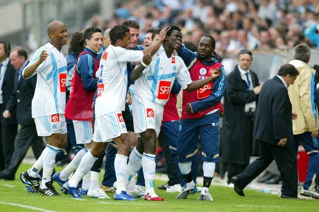 Torjubel Marseille, v.re.: Wilson Oruma, Taye Taiwo, Habib Beye, Samir Nasri und Toifilou Maoulida - (pan13744) Fußball Herren Coupe de France 2005 2006, Französischer Pokal, Pokalspiel, Olympique de Marseille, OM Gruppe Marseille Freude, Begeisterung,