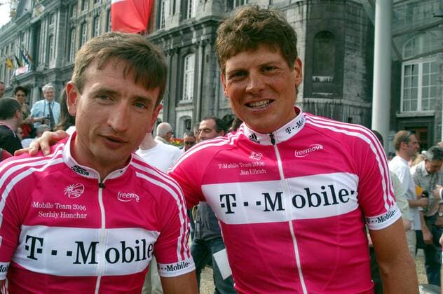 Serhiy Honchar (Ukraine, li.) und Jan Ullrich (Deutschland beide T Mobile) -  Radsport Herren Vorschau 89. Giro dItalia 2006, D Italia, ProTour, Straßenradsport, Straße, Rad Gruppe