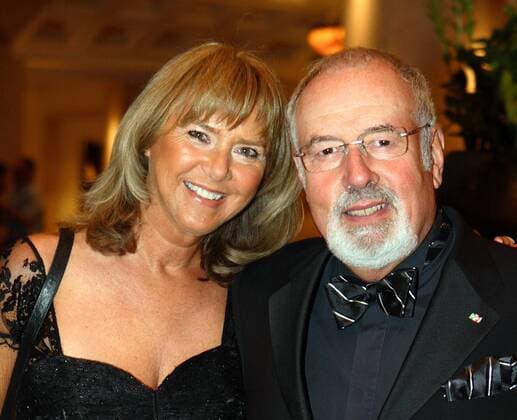 Sportmoderator Heribert Faßbender (Deutschland) mit Ehefrau Uta Fußball Herren Goldene Sportpyramide 2006, Stiftung Deutsche Sporthilfe, Gala, Sportgala, Benefiz, Benefizgala, Gruppe Berlin