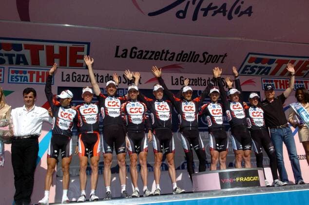 Team CSC - Sieger im Mannschaftszeitfahren -  Radsport Herren 89. Giro dItalia 2006, d Italia, ProTour, Straßenradsport, Straße, Rad, Zeitfahren Totale 5. Etappe: Piacenza - Cremona Freude,