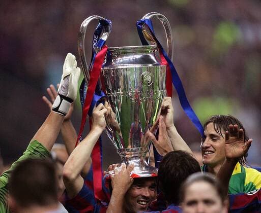 Der FC Barcelona gewinnt die Champions League 2005 2006: Deco setzt sich zum zweiten mal die Krone auf -  Fußball EC 1 Herren Champions League 2005 2006, Finale, Endspiel, FC Barcelona, Vdig, Barca Gruppe Paris Freude,