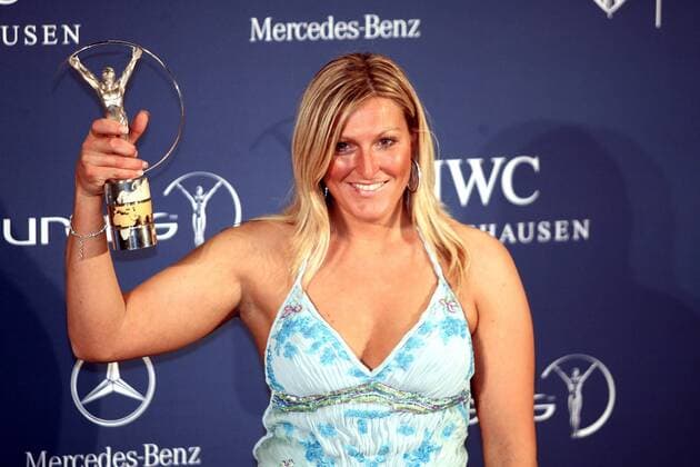 Janica Kostelic (Kroatien) wird bei den Laureus World Sports Awards 2006 zur Weltsportlerin des Jahres gekürt Alpiner Skilauf Damen Laureus World Sports Awards 2006, Award, Sportlerwahl, Ehrung, Sportlerehrung, Sportlerauszeichnung Einzelbild Barcelona