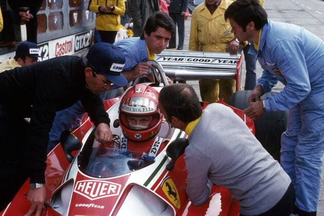 Niki Lauda (Österreich Ferrari) im Cockpit seines Boliden Motorsport Grand Prix Herren Großer Preis von Deutschland 1976, Formel 1 Weltmeisterschaft, F1, F, GP, WM Gruppe Nürburgring Nürburg
