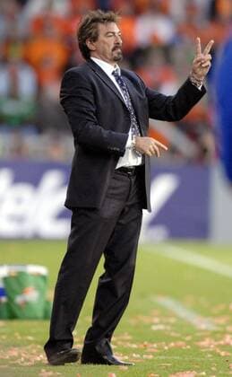 Nationaltrainer Ricardo La Volpe (Mexiko) gibt Anweisungen Fußball Länderspiel Herren Nationalmannschaft 2006, Testspiel, Test, Nationalmannschaft, Nationalteam, Nationaltrikot, Einzelbild Eindhoven