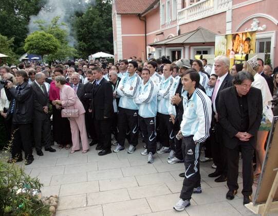 Willkommensfeier der argentinischen Nationalmannschaft Fußball WM Herren Vorschau 2006, Nationalmannschaft, Nationalteam, Ankunft, Empfang, Vdig Totale Heroldsbach