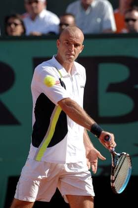 Ivan Ljubicic (Kroatien) - Rückhand Tennis Herren French Open 2006, Grand Slam, ATP Tour Einzelbild Paris Roland Garros