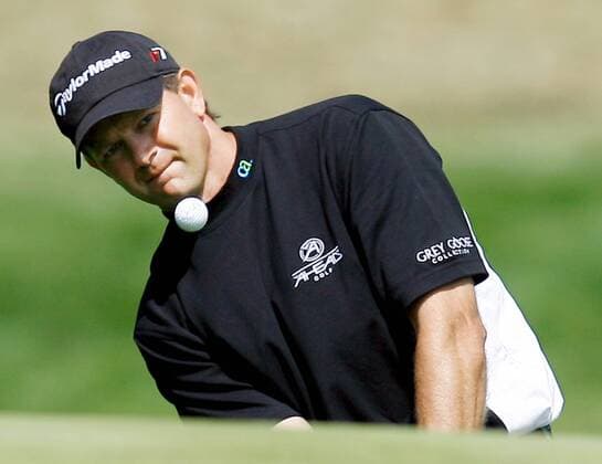 Retief Goosen (Südafrika) spielt aus der Versenkung -  (NYP20060615113) Golf Herren US Open Championship 2006, PGA Tour Einzelbild Mamaroneck, New York, NY, N Y Golf Herren US Open Championship 2006, PGA Tour Einzelbild Mamaroneck, New York, NY, N Y