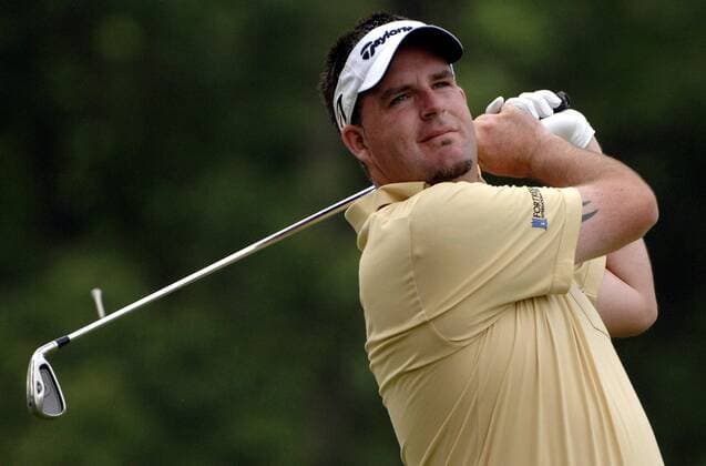 Kenneth Ferrie (England) schaut seinem Schlag hinterher -  (WAP20060617503) Golf Herren US Open Championship 2006, PGA Tour Einzelbild Mamaroneck New York, NY, N Y Golf Herren US Open Championship 2006, PGA Tour Einzelbild Mamaroneck New York, NY, N Y