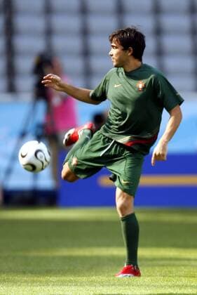 Deco (Portugal) am Ball -  Fußball WM Herren WM 2006, Nationalteam, Training Einzelbild München Fußball WM Herren WM 2006, Nationalteam, Training Einzelbild München