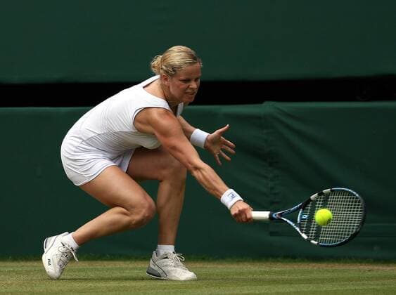Kim Clijsters (Belgien) - Rückhand Tennis Damen All England Championships 2006, Grand Slam, WTA Tour, Rasen, Rasenplatz, Rasentennis, Rasenturnier Einzelbild Wimbledon Halbfinale London Dynamik, Tennis Damen All England Championships 2006, Grand Slam, WTA Tour, Rasen, Rasenplatz, Rasentennis, Rasenturnier Einzelbild Wimbledon Halbfinale London Dynamik,