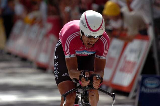 Serhiy Hontchar (Ukraine T Mobile) - Einzelzeitfahren - Radsport Herren Tour de France 2006, ProTour, Straßenradsport, Straße, Rad, Zeitfahren, Einzelzeitfahren Einzelbild 7. Etappe Saint Gregoire - Rennes Radsport Herren Tour de France 2006, ProTour, Straßenradsport, Straße, Rad, Zeitfahren, Einzelzeitfahren Einzelbild 7. Etappe Saint Gregoire - Rennes