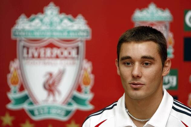Fabio Aurelio (FC Liverpool) - EDITORIAL USE ONLY. No use with unauthorised audio, video, data, fixture lists, club league logos or live services. Online in-match use limited to 120 images, no video emulation. No use in betting, games or single club league player publications. Fußball Herren English Premier League 2006 2007, 1. Englische Liga, Pressekonferenz, PK, Pressetermin, Vorstellung Einzelbild Manchester Fußball Herren English Premier League 2006 2007, 1. Englische Liga, Pressekonferenz, PK, Pressetermin, Vorstellung Einzelbild Manchester