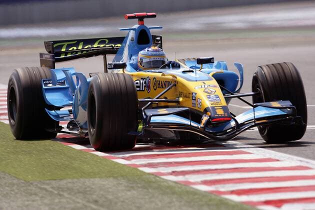Fernando Alonso (Spanien Renault) in seinem Boliden Motorsport Grand Prix Herren Großer Preis von Frankreich 2006, Formel 1 Weltmeisterschaft, F1, F, GP, WM, Freies Training Einzelbild Magny Cours Motorsport Grand Prix Herren Großer Preis von Frankreich 2006, Formel 1 Weltmeisterschaft, F1, F, GP, WM, Freies Training Einzelbild Magny Cours