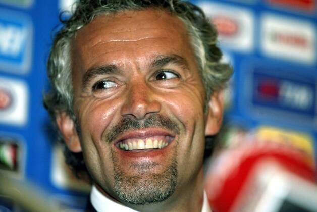 Der neue Nationaltrainer Roberto Donadoni (Italien) gut gelaunt während des Pressetermins -  Fußball Herren Nationalteam 2006, Vdig Porträt Rom Fußball Herren Nationalteam 2006, Vdig Porträt Rom