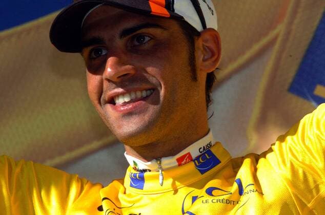 Oscar Pereiro Sio (Spanien Caisse d Epargne - Illes Balears) im gelben Trikot bei der Siegerehrung zur 16. Etappe der Tour de France 2006 - Radsport Herren 93. Tour de France 2006, ProTour, d Oisans, Les Sybelles, Straßenradsport, Straße, Rad Porträt 16. Etappe: Bourg dOisans - La Toussuire Freude, Radsport Herren 93. Tour de France 2006, ProTour, d Oisans, Les Sybelles, Straßenradsport, Straße, Rad Porträt 16. Etappe: Bourg dOisans - La Toussuire Freude,