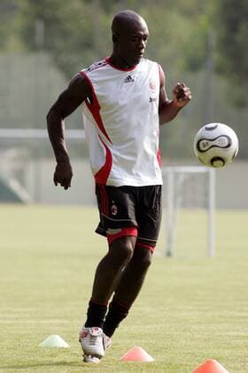 Clarence Seedorf (Milan) - Fußball Herren Serie A 2006 2007, 1. Italienische Liga, AC Mailand, Vorbereitung, Saisonvorbereitung, Training Einzelbild Mailand Fußball Herren Serie A 2006 2007, 1. Italienische Liga, AC Mailand, Vorbereitung, Saisonvorbereitung, Training Einzelbild Mailand