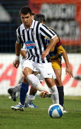 Valeri Bojinov (Juventus Turin) am Ball - Fußball Herren Serie B 2006 2007, 2. Italienische Liga, Saisonvorbereitung, Vorbereitung, Test, Testspiel, Vdig Einzelbild Trentino Fußball Herren Serie B 2006 2007, 2. Italienische Liga, Saisonvorbereitung, Vorbereitung, Test, Testspiel, Vdig Einzelbild Trentino