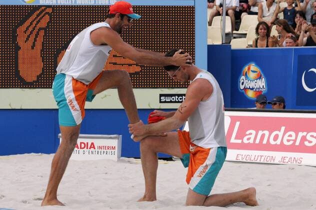 Marcio Araujo (li.) und Fabio de Jesus Magalhaes (beide Brasilien) - Siegesjubel -  (pan15378) Beachvolleyball Herren Swatch FIVB World Tour 2006, Worldtour, Beach Gruppe Paris Beachvolleyball Herren Swatch FIVB World Tour 2006, Worldtour, Beach Gruppe Paris  