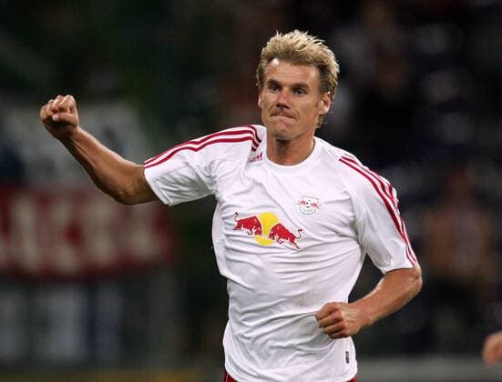 Alexander Zickler (Red Bull Salzburg) - Torjubel Fußball EC 1 Herren Champions League Qualifikation 2006 2007, SV Red Bull Salzburg, RedBull, T Mobile Bundesliga Einzelbild Salzburg Freude, Fußball EC 1 Herren Champions League Qualifikation 2006 2007, SV Red Bull Salzburg, RedBull, T Mobile Bundesliga Einzelbild Salzburg Freude,