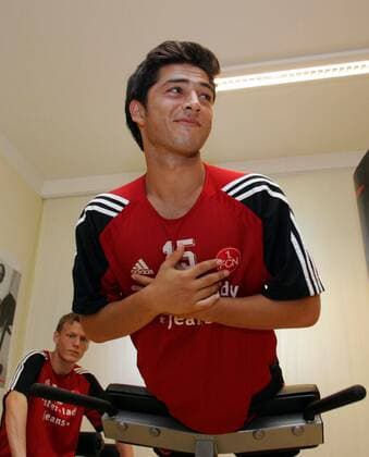 Sezer Öztürk (Nürnberg) - Krafttraining Fußball 1. BL Herren Saisonvorbereitung 2006 2007, Vorbereitung, Training, Trainingslager, 1. FC Nürnberg, Vdig Einzelbild Bad Wörishofen Fußball 1. BL Herren Saisonvorbereitung 2006 2007, Vorbereitung, Training, Trainingslager, 1. FC Nürnberg, Vdig Einzelbild Bad Wörishofen