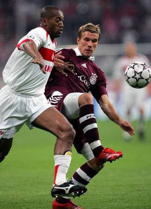 Lukas Podolski (Bayern, re.) gegen Geder (Spartak Moskau) Fußball EC 1 Herren Champions League 2006 2007, FC Bayern München - FK Spartak Moskau Gruppe München Dynamik, Fußball EC 1 Herren Champions League 2006 2007, FC Bayern München - FK Spartak Moskau Gruppe München Dynamik,