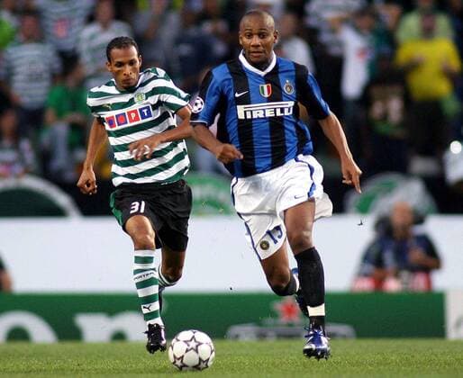 Maicon (Inter, re.) gegen Liedson (Sporting Lissabon) -  Fußball EC 1 Herren Champions League 2006 2007, Sporting Lissabon - FC Internazionale Mailand 1:0 Gruppe Lissabon Fußball EC 1 Herren Champions League 2006 2007, Sporting Lissabon - FC Internazionale Mailand 1:0 Gruppe Lissabon