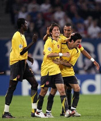 Torjubel Arsenal, v.li.: Emmanuel Adebayor, Tomas Rosicky, Gilberto Silva und Cesc Fabregas Fußball EC 1 Herren Champions League 2006 2007, Arsenal FC London Gruppe Hamburg Freude, Fußball EC 1 Herren Champions League 2006 2007, Arsenal FC London Gruppe Hamburg Freude,