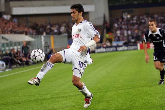 Ahmed Hasan (Anderlecht) - Ballannahme -  (pan16212) Fußball EC 1 Herren Champions League 2006 2007, RSC Anderlecht Einzelbild Brüssel Dynamik, Fußball EC 1 Herren Champions League 2006 2007, RSC Anderlecht Einzelbild Brüssel Dynamik,  