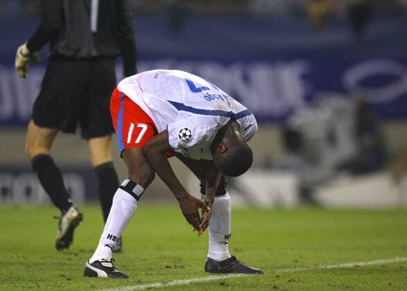 Boubacar Sanogo (HSV) enttäuscht Fußball EC 1 Herren Champions League 2006 2007, Hamburger SV Einzelbild Hamburg Enttäuschung, Fußball EC 1 Herren Champions League 2006 2007, Hamburger SV Einzelbild Hamburg Enttäuschung,