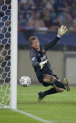 Torwart Jens Lehmann (Arsenal) kann das 1:2 nicht verhindern Fußball EC 1 Herren Champions League 2006 2007, Arsenal FC London Einzelbild Hamburg Dynamik, Fußball EC 1 Herren Champions League 2006 2007, Arsenal FC London Einzelbild Hamburg Dynamik,