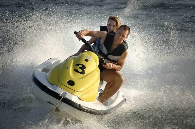 Michael Greis (Deutschland) mit seiner Freundin Katja beim Jetskiing Biathlon Herren Champion des Jahres 2006, best of sports, Robinson Club, Urlaub, Ferien, Freizeit, Vdig Gruppe o0 Kleidung Manavgat Biathlon Herren Champion des Jahres 2006, best of sports, Robinson Club, Urlaub, Ferien, Freizeit, Vdig Gruppe o0 Kleidung Manavgat