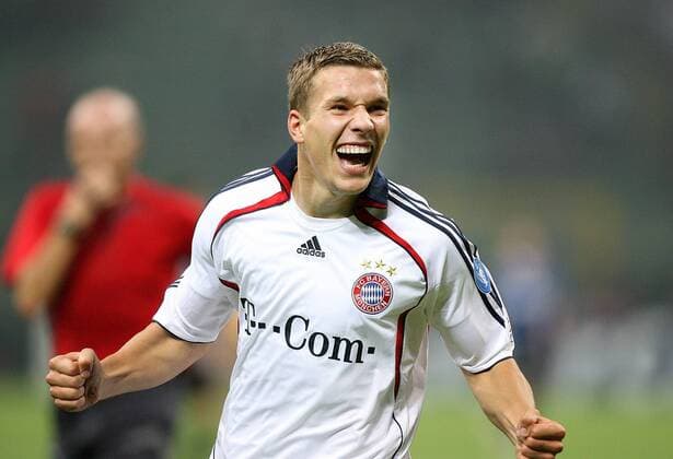 Lukas Podolski (Bayern) - Torjubel -  Fußball EC 1 Herren Champions League 2006 2007, FC Bayern München Einzelbild Mailand Freude, Begeisterung, Fußball EC 1 Herren Champions League 2006 2007, FC Bayern München Einzelbild Mailand Freude, Begeisterung,