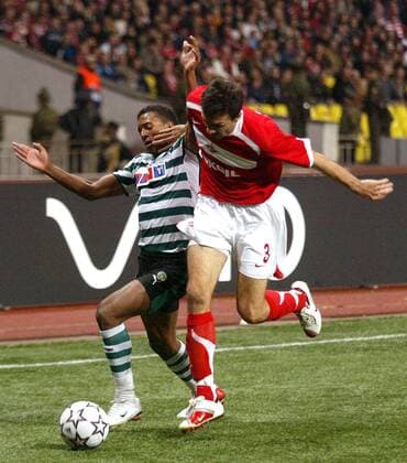 Martin Stranzl (Spartak Moskau, re.) gegen Nani (Sporting Lissabon) -  Fußball EC 1 Herren Champions League 2006 2007, FK Spartak Moskau - Sporting Lissabon 1:1 Gruppe Moskau Dynamik, Kampf, Fußball EC 1 Herren Champions League 2006 2007, FK Spartak Moskau - Sporting Lissabon 1:1 Gruppe Moskau Dynamik, Kampf,