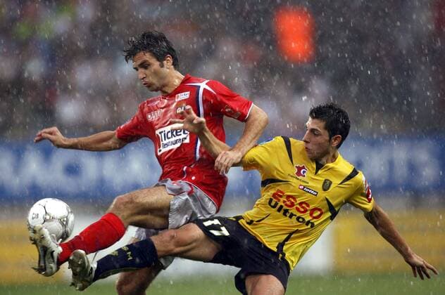 Jeremy Berthod (Lyon, li.) gegen Julien Quercia (Sochaux) -  (pan16491) Fußball Herren Ligue 1 2006 2007, 1. Französische Liga, FC Sochaux - Olympique Lyonnais 0:1, OL Gruppe Montbeliard Dynamik, Fußball Herren Ligue 1 2006 2007, 1. Französische Liga, FC Sochaux - Olympique Lyonnais 0:1, OL Gruppe Montbeliard Dynamik,  