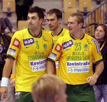 Renato Sulic (li.), Matjaz Brumen (Mitte) und Eduard Kokcharov (alle Celje) Handball EC 1 Herren Champions League 2006 2007, RK Celje Pivovarna Lasko, 1. Slowenische Liga, Vdig Gruppe Celje Handball EC 1 Herren Champions League 2006 2007, RK Celje Pivovarna Lasko, 1. Slowenische Liga, Vdig Gruppe Celje